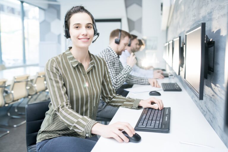 Female Customer Support Operator